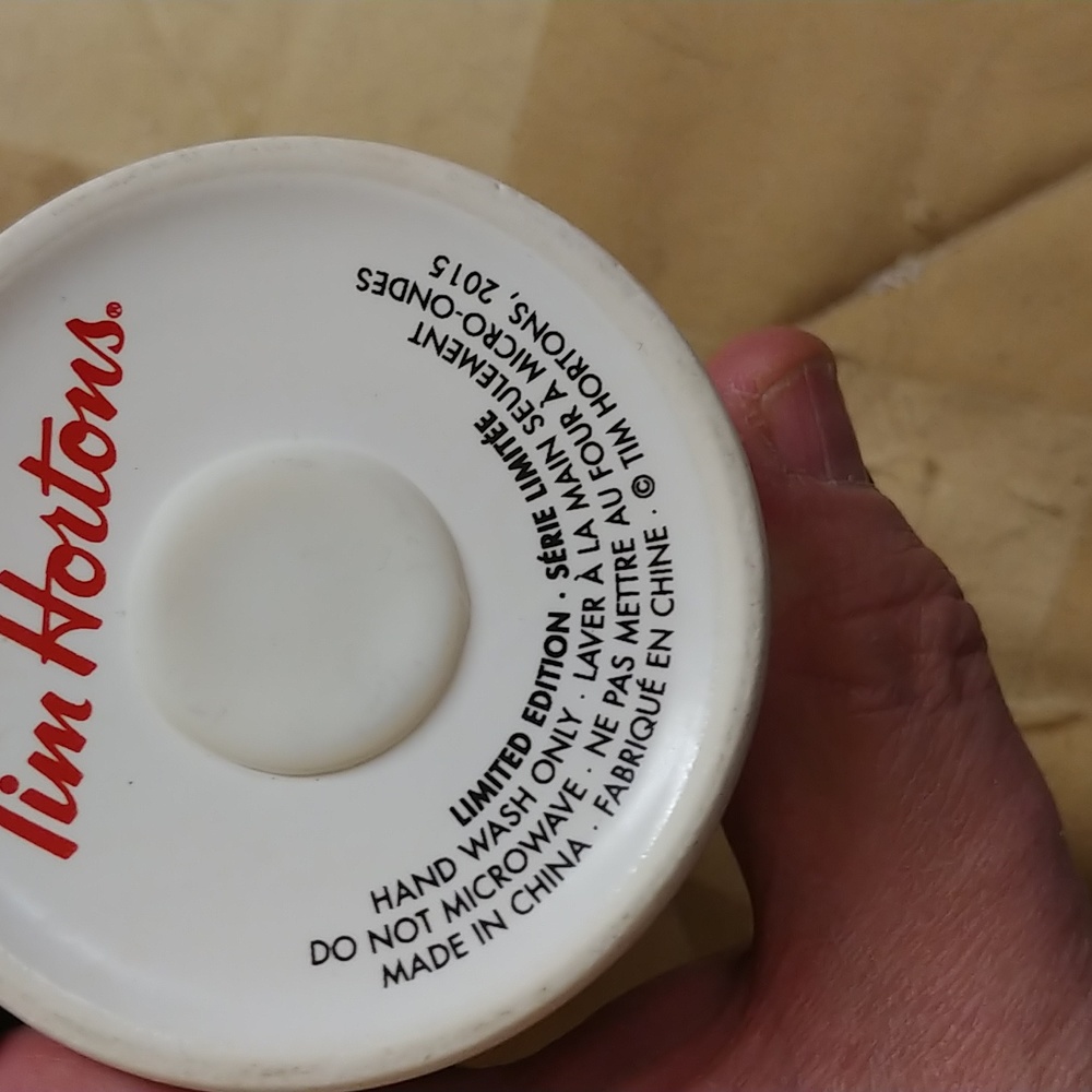 Limited edition Tim Hortons ceramic travel mug - Picture 3 of 3